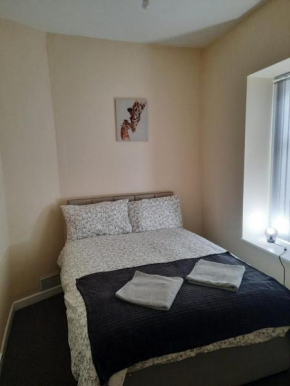 Rest House in Clayton-Le-Moors Accrington free wifi, free Parking